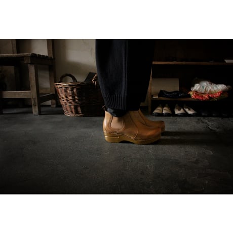 FRANKIE / dansko