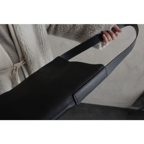 shoulder bag / evam eva