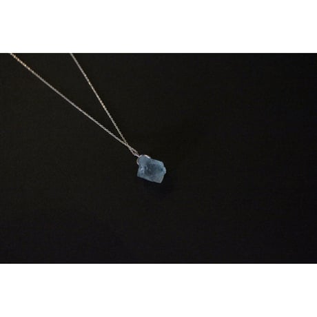 koke necklace / Nakamura Nazuki