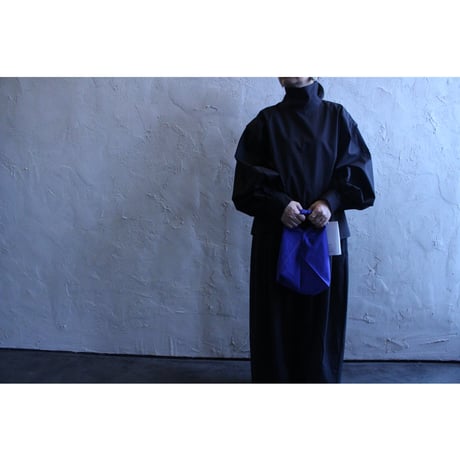 HIGH COLLOR BLOUSE / WONDER FULL LIFE
