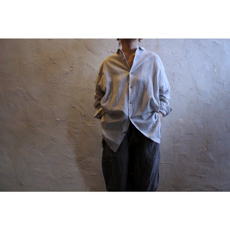 PETIT COL BLOUSE / ROBE de PEAU