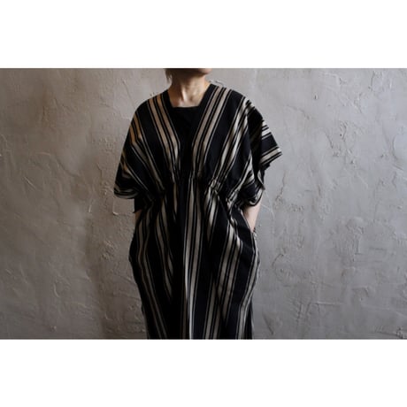 NEO KAFTAN DRESS native stripe / WONDER FULL LIFE