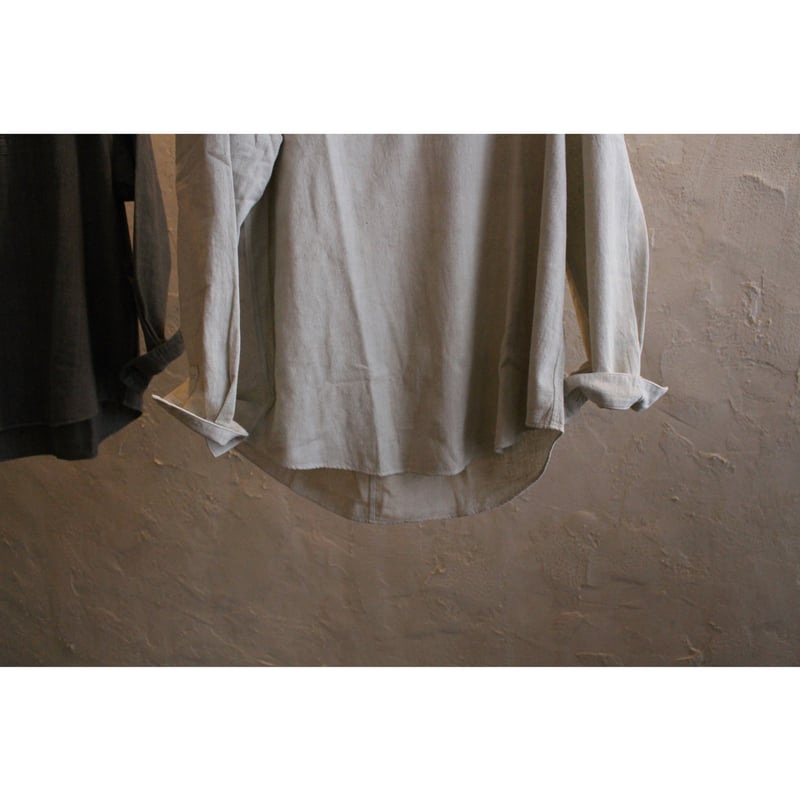 カディクルタシャツ 松煙 / MITTAN | SoL