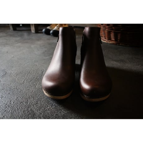 LIZANNE / dansko