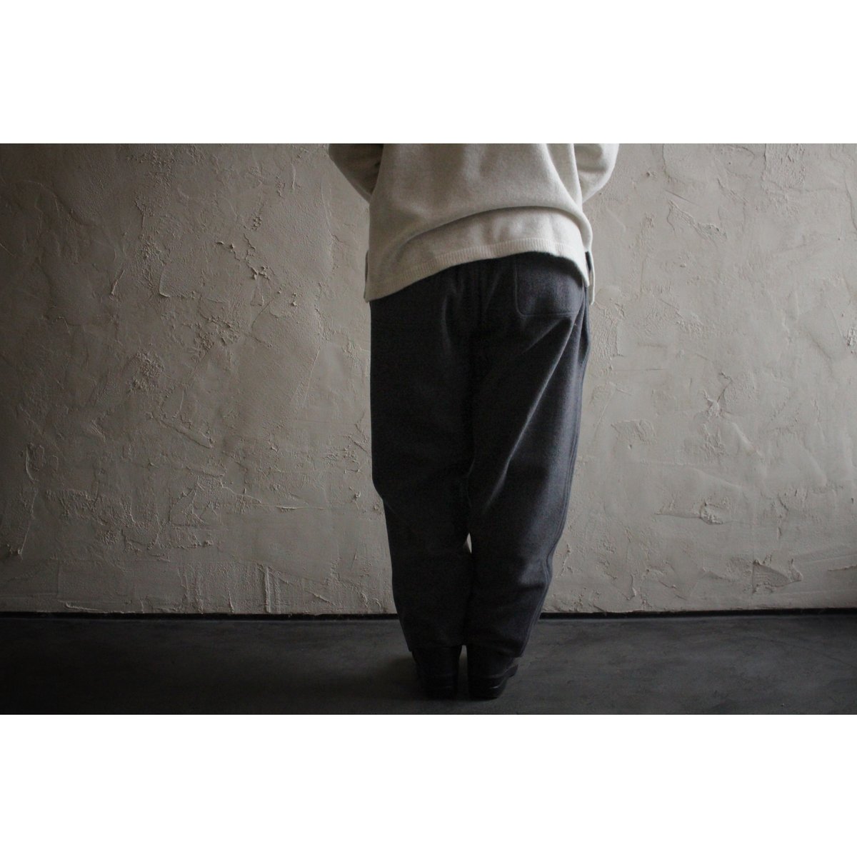 mittan ストレートウールブランケットパンツ　黒 新品未使用　size1 mittan ストレートウールブランケットパンツ 黒 新品未使用 size1