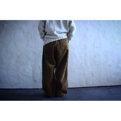 CORDUROY BELL PANTS / ORDINARY FITS