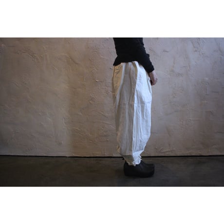 ANKLE TIED PANTS / ROBE de PEAU