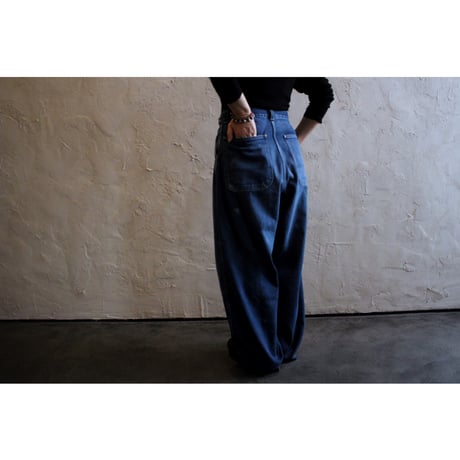 BELL PANTS / ORDINARY FITS
