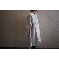 やわらか大麻ロングシャツ  ベンガラ白(ベンガラ染) / MITTAN