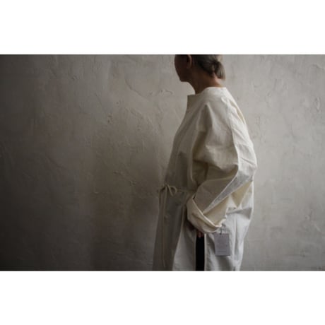 Key Neck Side Slit Long Length Pullover Shirt / 〼〼:masumasu