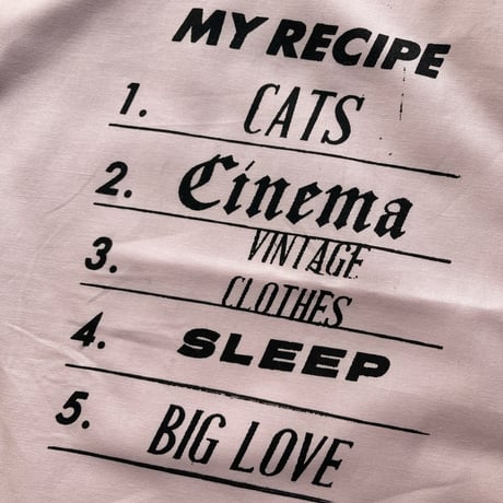 MY RECIPE BAG  ( cats / cinema / vintage clothes / sleep /big love )