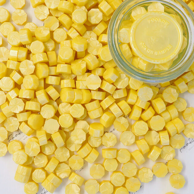 みっちー ピンク、ブラック、イエロー、オレンジ、パールブラック各100粒 PILL】417： LEMON YELLOW【イエロー系】【単色35g：約100粒