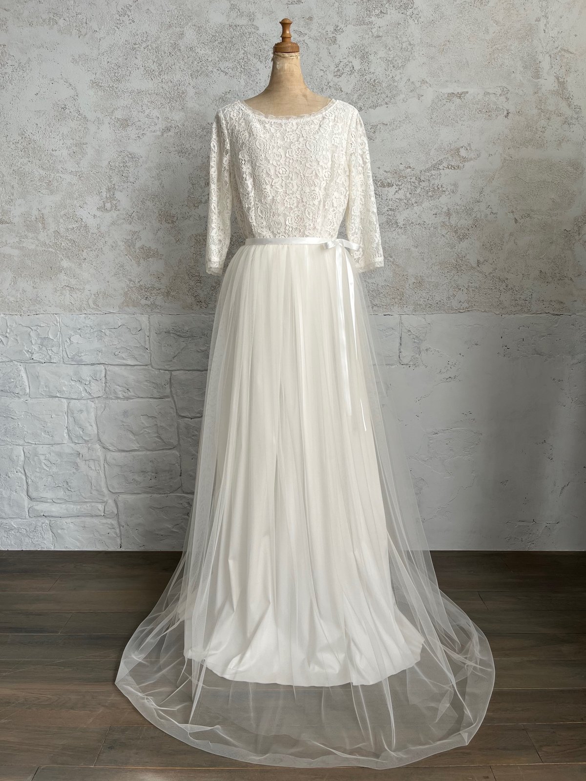 レンタル・セミオーダー用ラインナップページ】 we-025 | CAVANE WEDDING