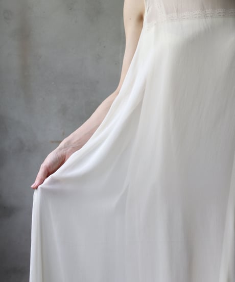 CAVANE WEDDINGキャヴァネ ウェディング/ DRESS MARIAGE / we-21010