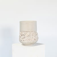 stone egg cup shiro