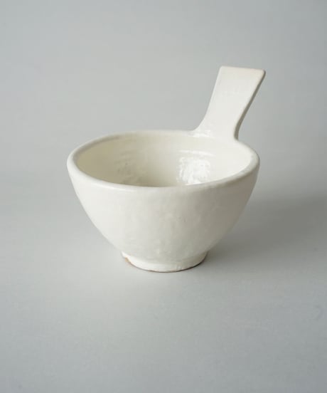 Waka studio/手付き小鉢/ホワイト