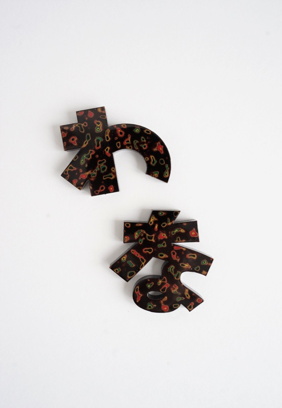 津軽塗　箸　箸入れ　漆塗り　伝統工芸　漆器　アンティーク　雑貨　小物　インテリア 楽天市場】若狭塗箸 置貝 一膳 : 漆器 久太郎