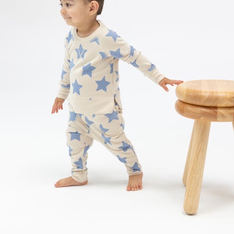 《French Terry Sweatshirt & Jogger Blue Star 星柄 フレンチテリー素材 セットアップ》単品 箱なし 493-F24-STA (青色 70～135cmサイズ)