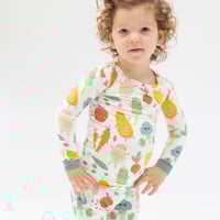 《Bamboo Lounge Wear Set Fall Veggies ラウンジウエア バンブー素材 野菜柄》単品 箱なし 171-F24-VEG (白色 80～135cmサイズ)