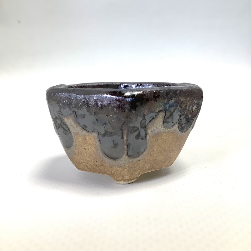 盆栽 鉢 美芸(7) 盆栽小鉢：美芸（常滑）六角鬼面足面付鉢 21.5cm