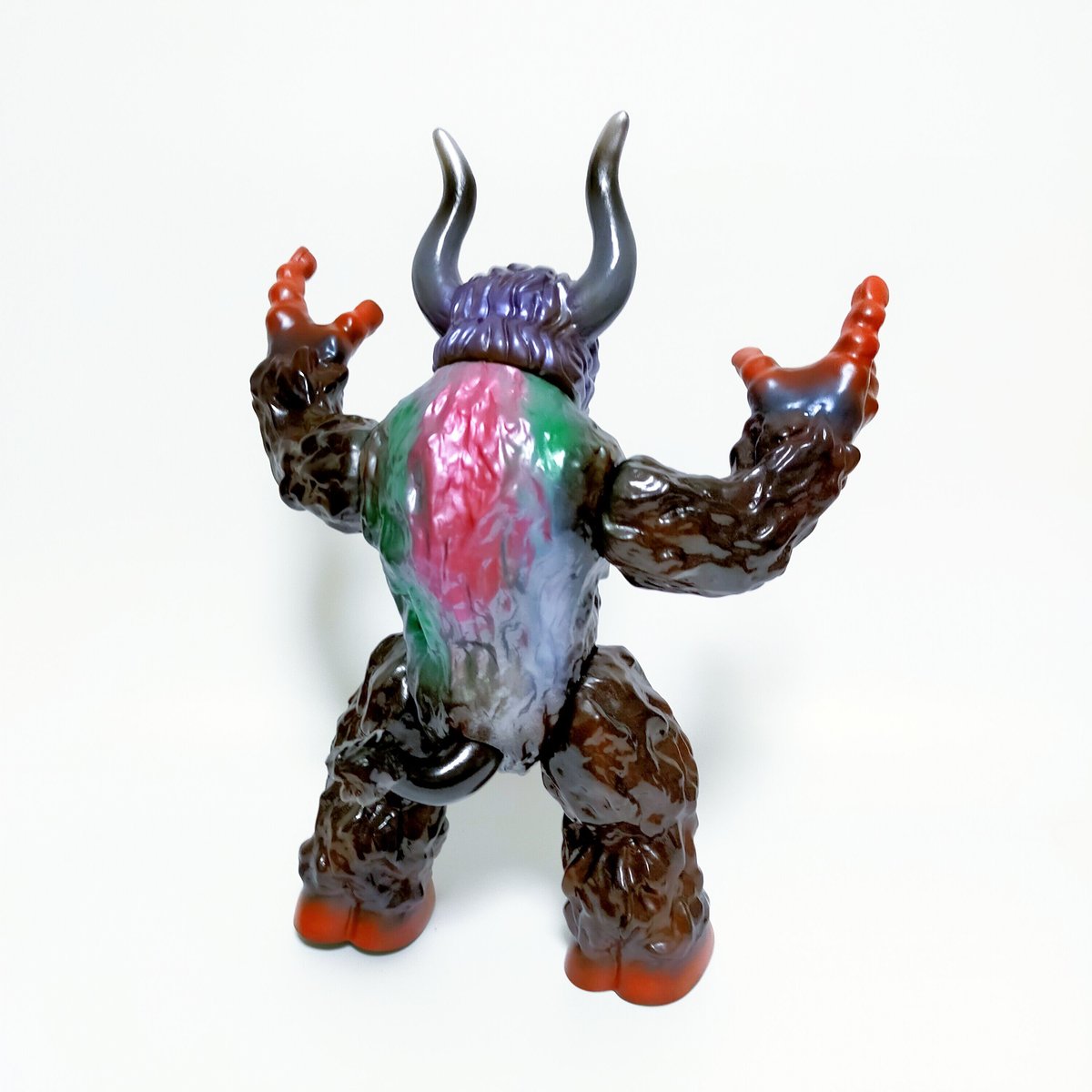 フェイスレスブル ターゲットアース | MARMIT