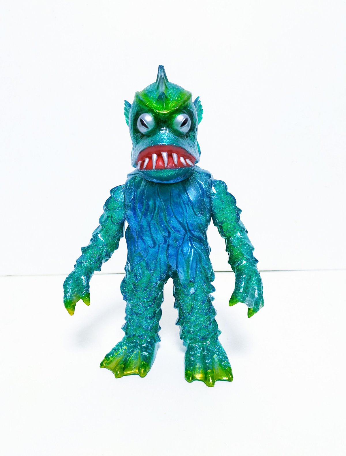 半魚人 半魚人ギルマン」がエクスプラスよりプラキット化！ カラースチールを