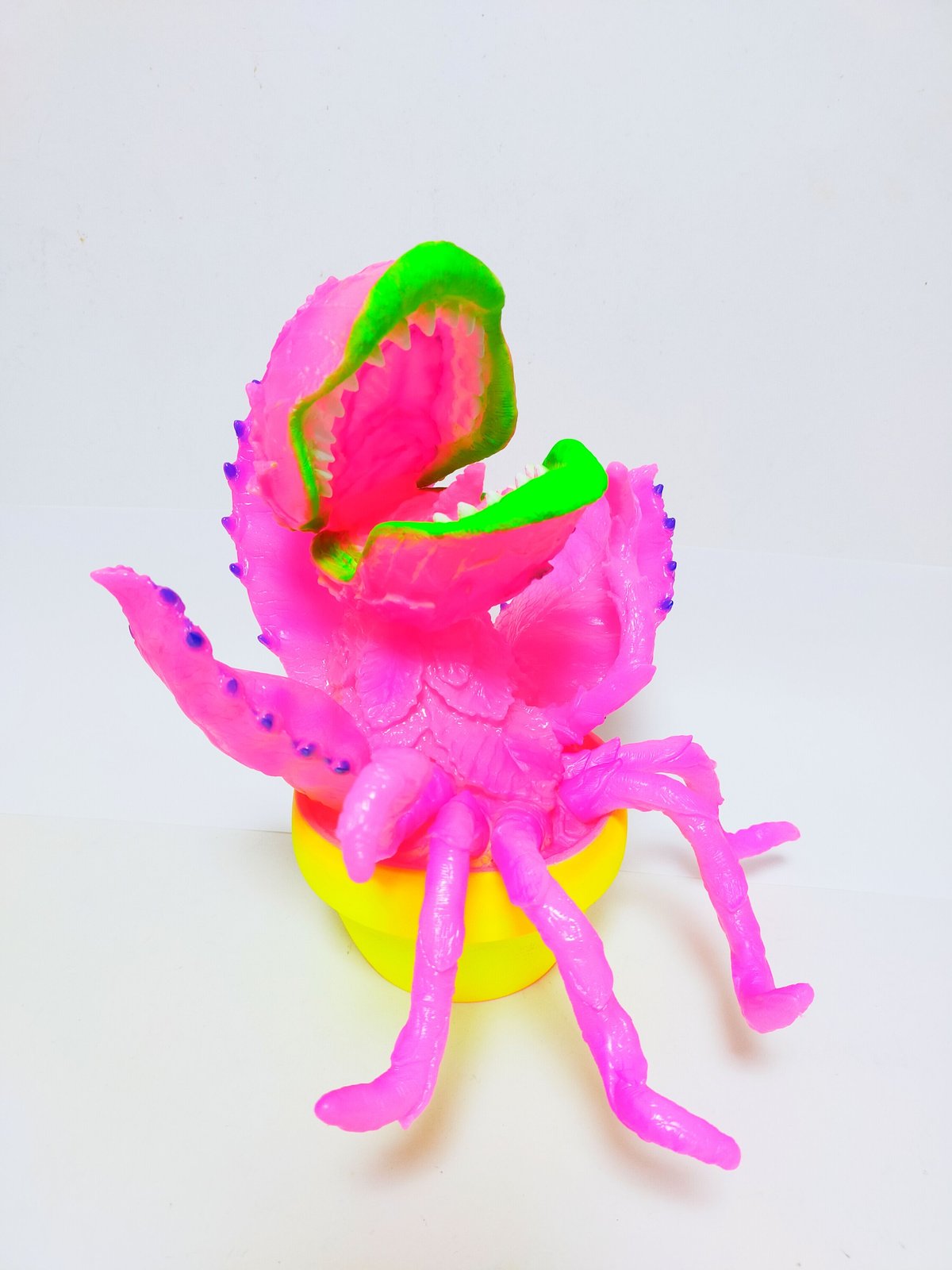 オードリーⅡ 蛍光ピンク ソフビ | MARMIT