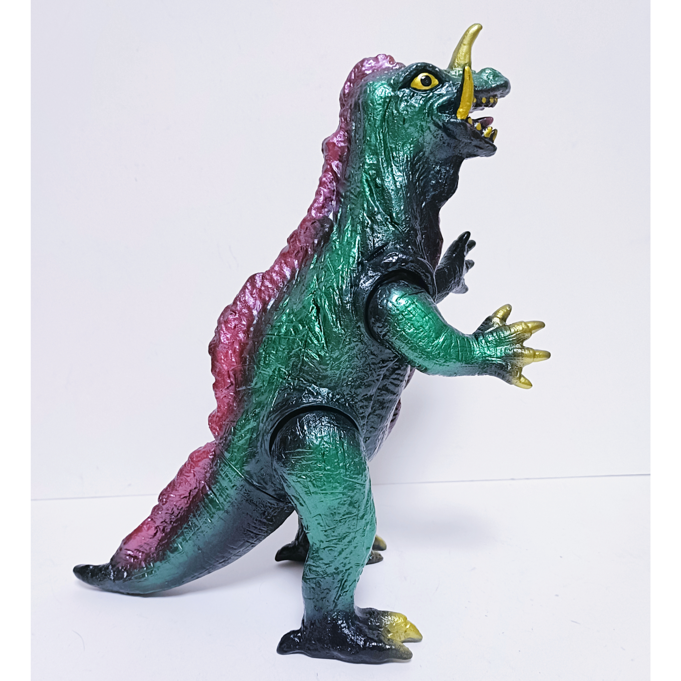 宇宙怪獣ケラトザウルス ソフビ ターゲットアース | MARMIT