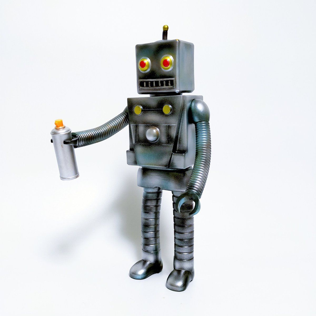 バンクシー 落書きロボット | MARMIT