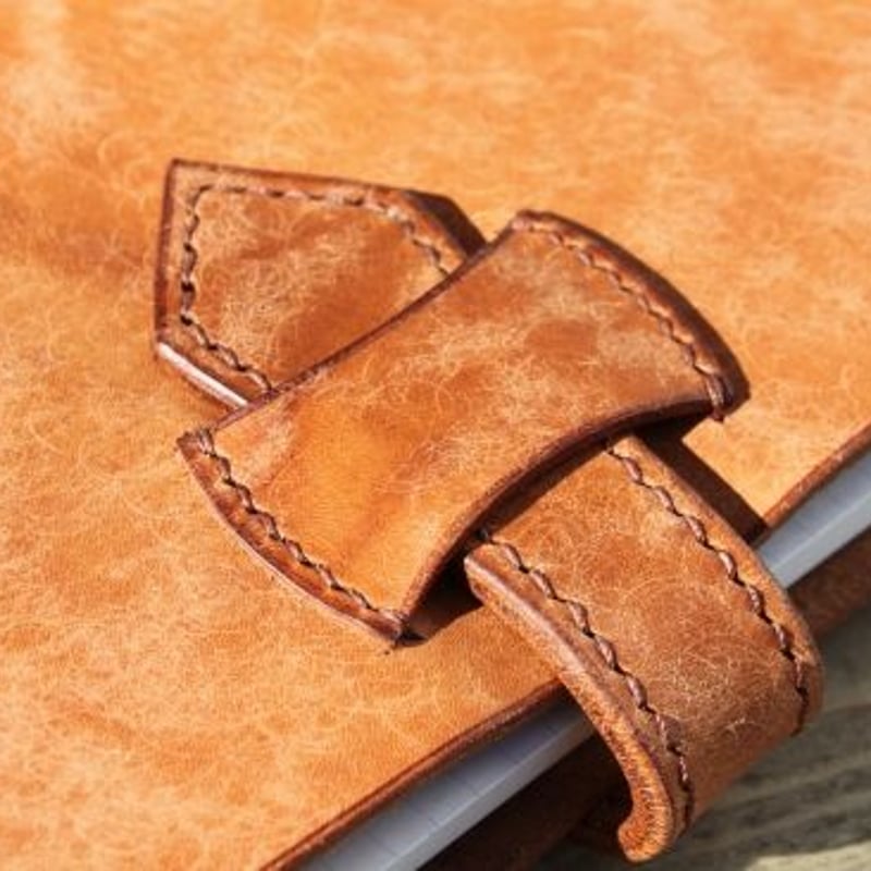 中身入れ替え可能 イタリアンレザーのバインダー手帳｜手縫いの