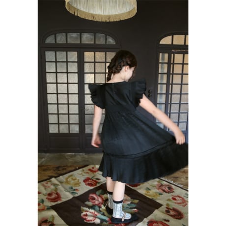 Dress pleated black taffetas