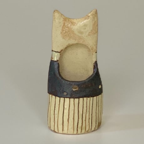 平野照子　猫花入れ　織部ネック