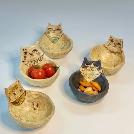 平野照子　ねこ小鉢　so009009