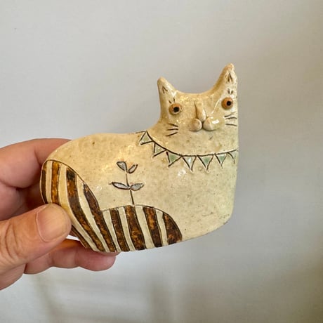 ねこ花入れ　よこ　ha862