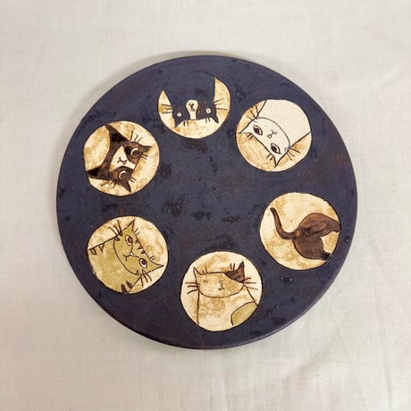 長田恵さん　猫と魚のオーバルプレート 長田恵さん 猫と魚のオーバルプレート 長田恵さん 猫と魚のオーバル