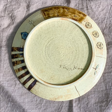 7寸皿　sa007049