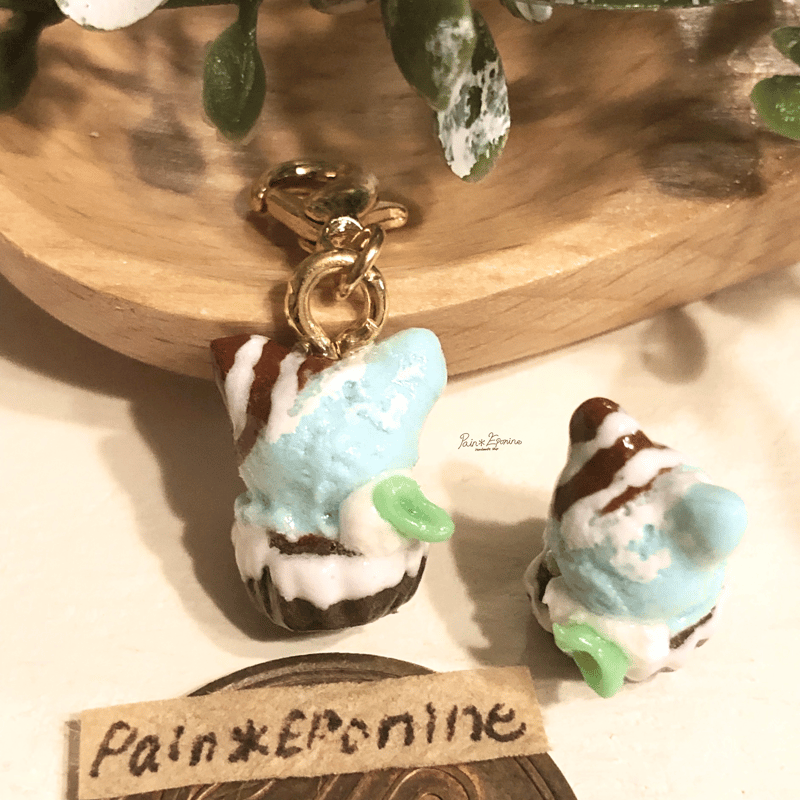 にゃんこアイスチャーム（大きめ）フェイクスイーツ 樹脂粘土 レジン にゃんこアイスチャーム（大きめ）フェイクスイーツ 樹脂粘土 レジン