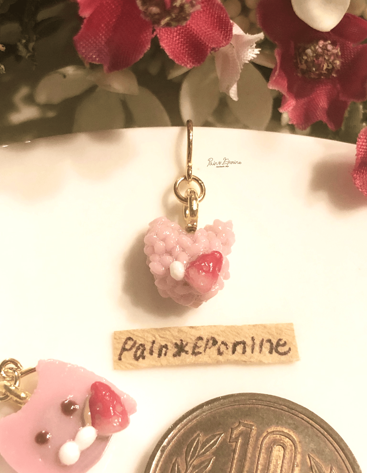 にゃんこ♡イチゴ味　かき氷風　ピアス/イヤリング✩.*˚ にゃんこ♡イチゴ味 かき氷風 ピアス/イヤリング✩.*˚ 蝶 ヘア