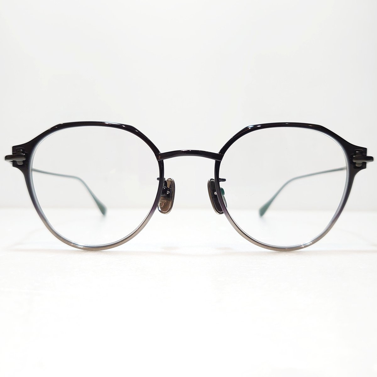TAYLOR WITH RESPECT mesa Col.01 | OPTICAL TAILO 