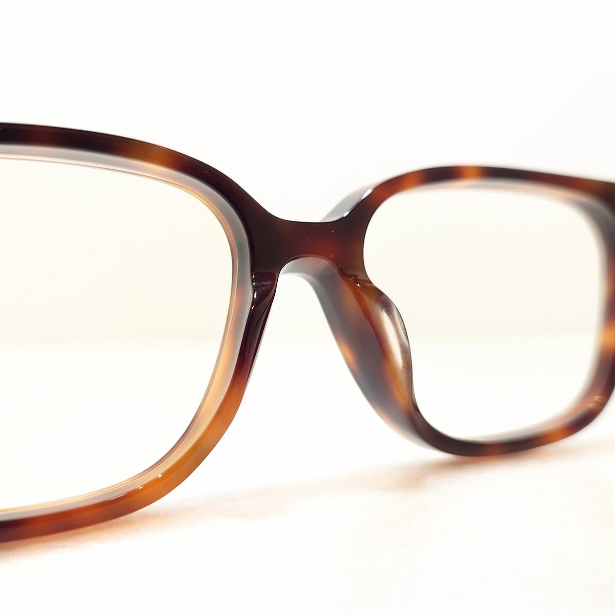 TOM FORD】 TF6071-D-B 053 | OPTICAL TAILOR CRADLE