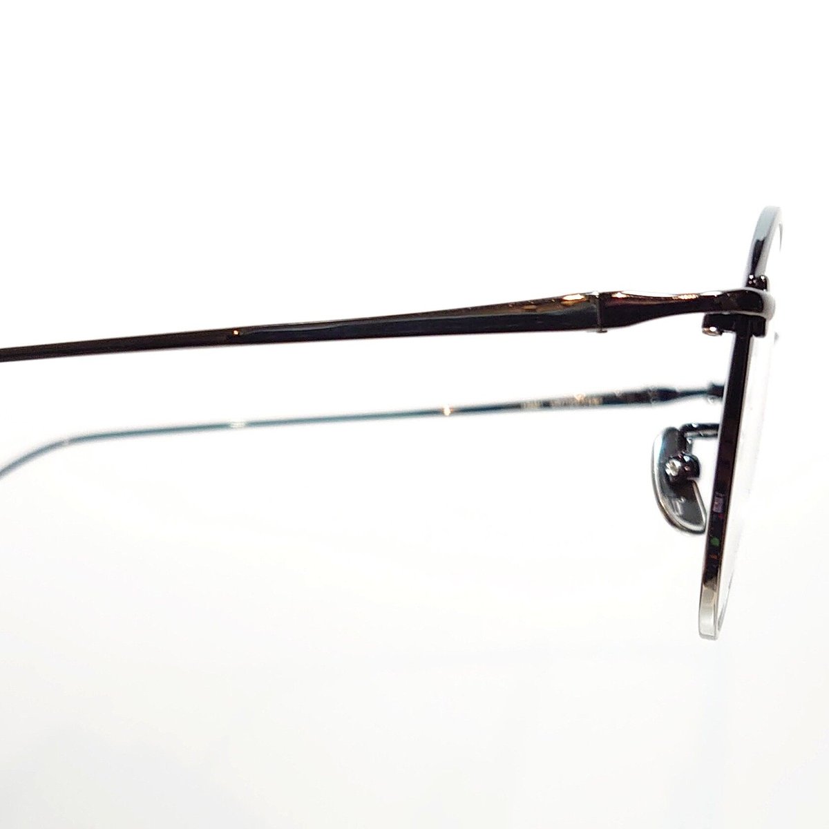 TAYLOR WITH RESPECT fidel Col.01(Black&Silver G