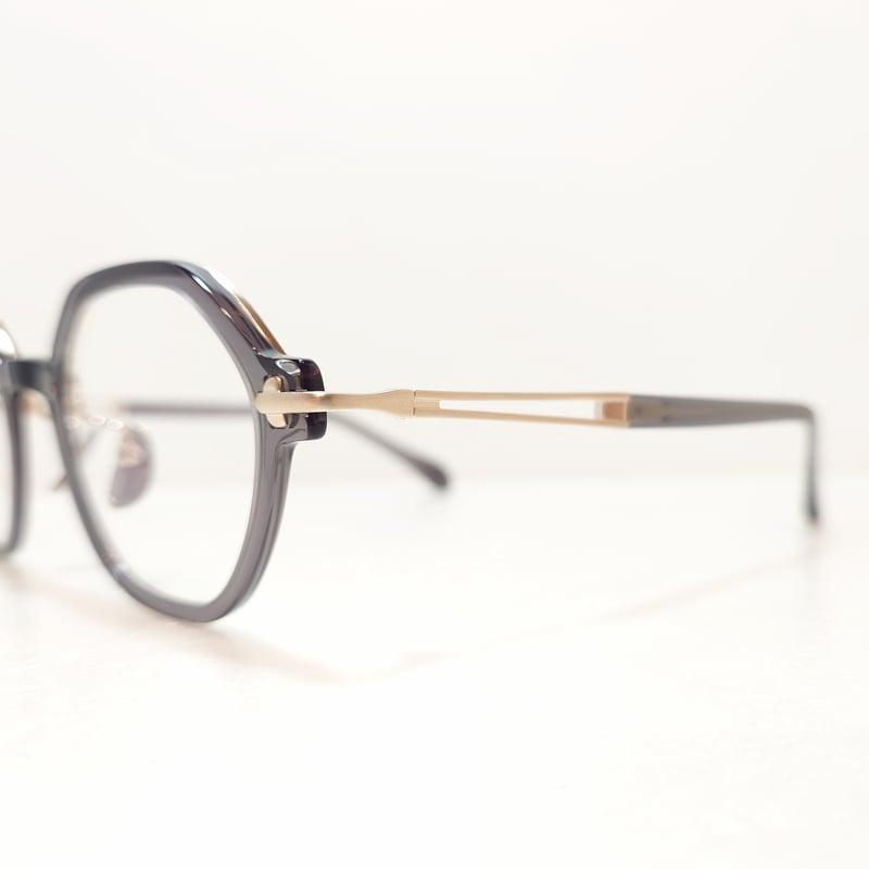 TAYLOR WITH RESPECT bebop Col.04(Clear Smoke Pu
