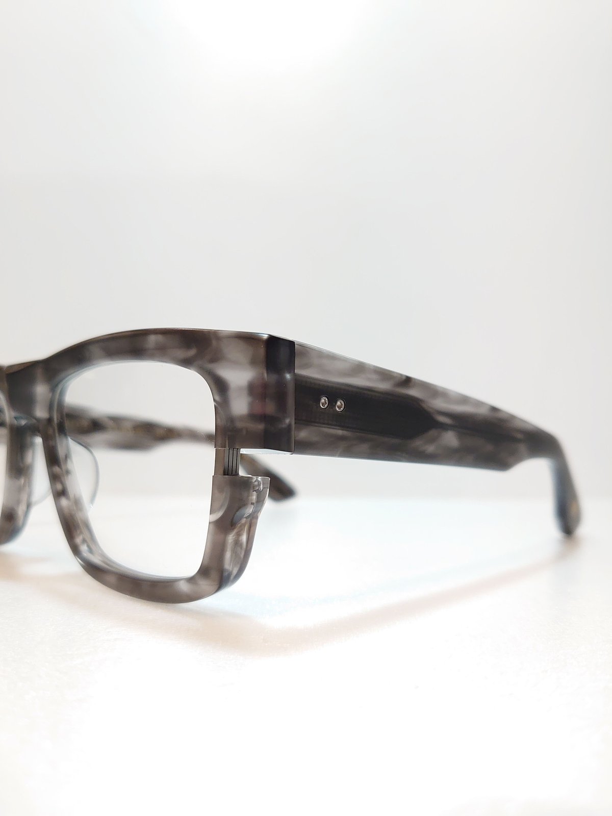 DITA SEKTON DTX122-53-03AF//GRY-GUN | OPTICAL T