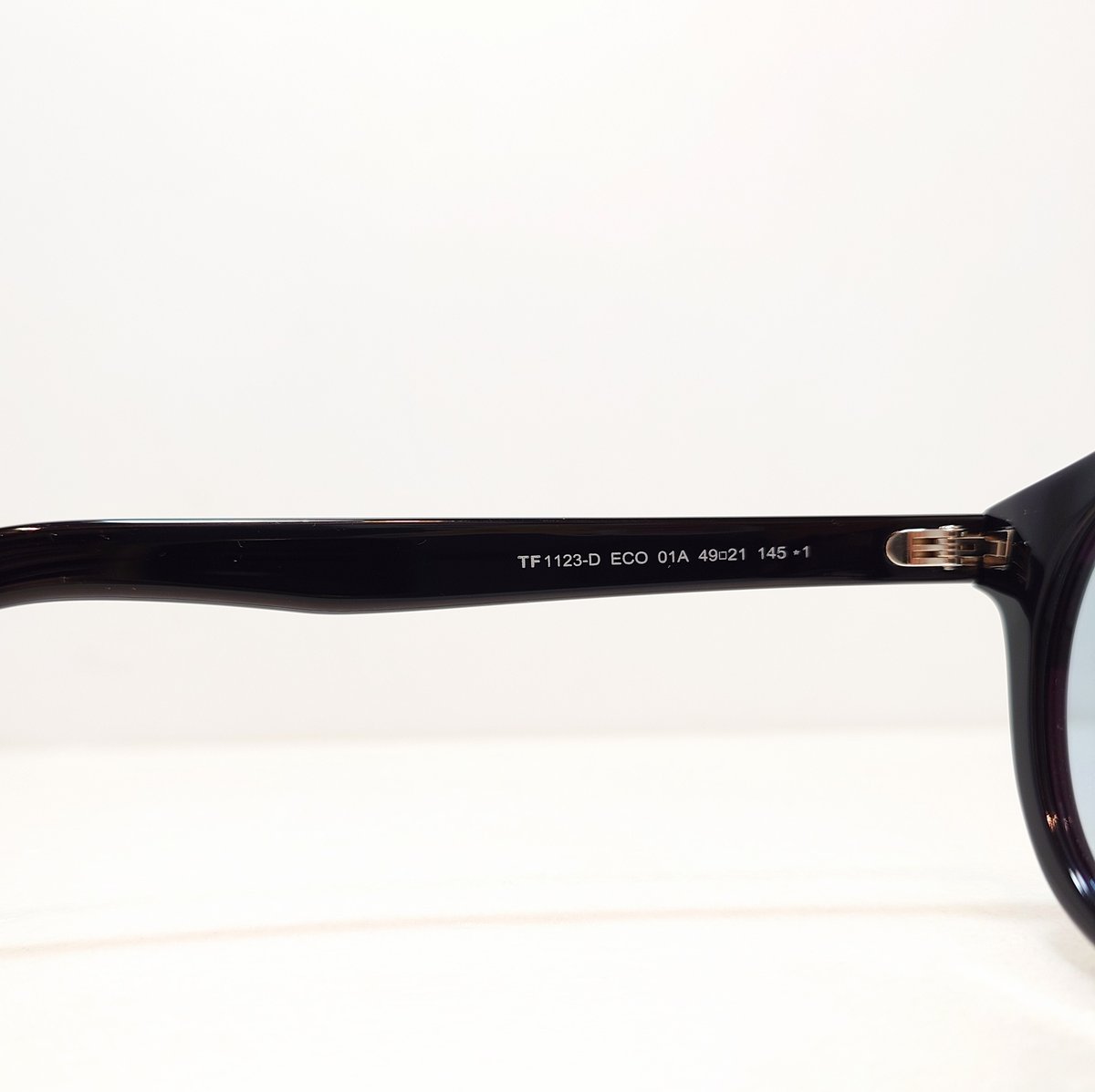 TOM FORD】 TF1123-D ECO 01A | OPTICAL TAILOR CR