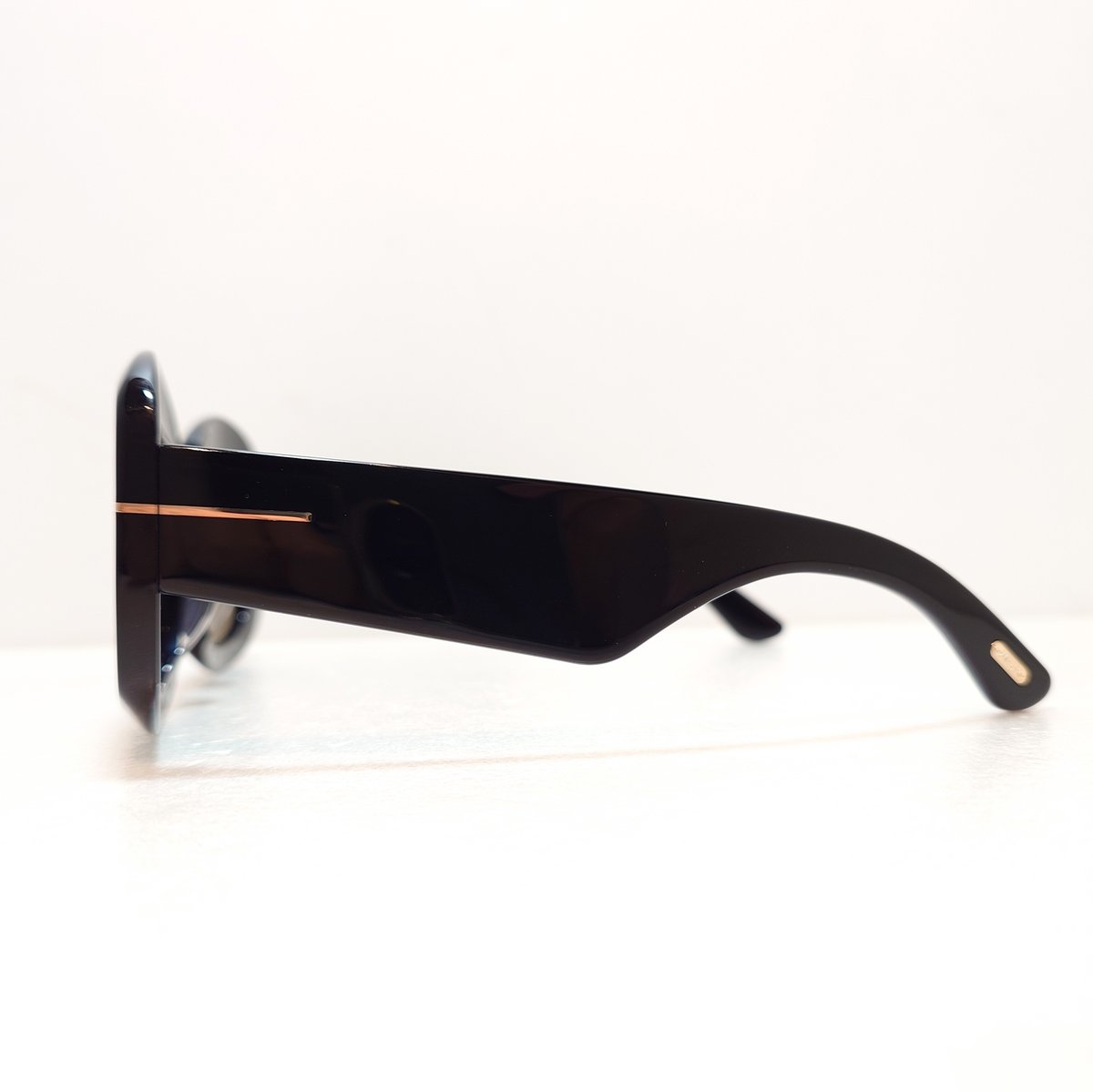 TOM FORD】 Carmen-02 TF1219-F ECO 01A | OPTICAL