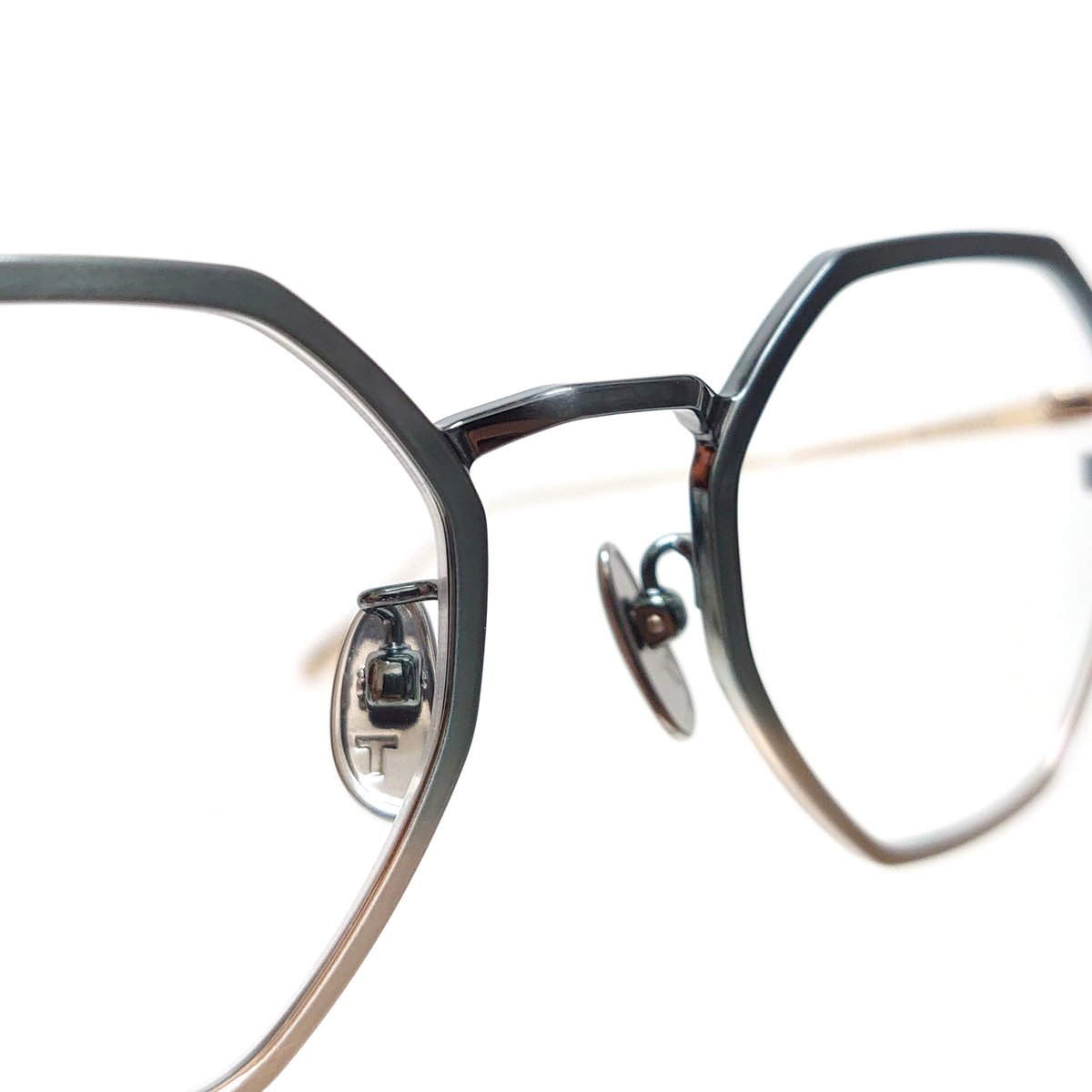 TAYLOR WITH RESPECT okta Col.04(Khaki&Gold Grad