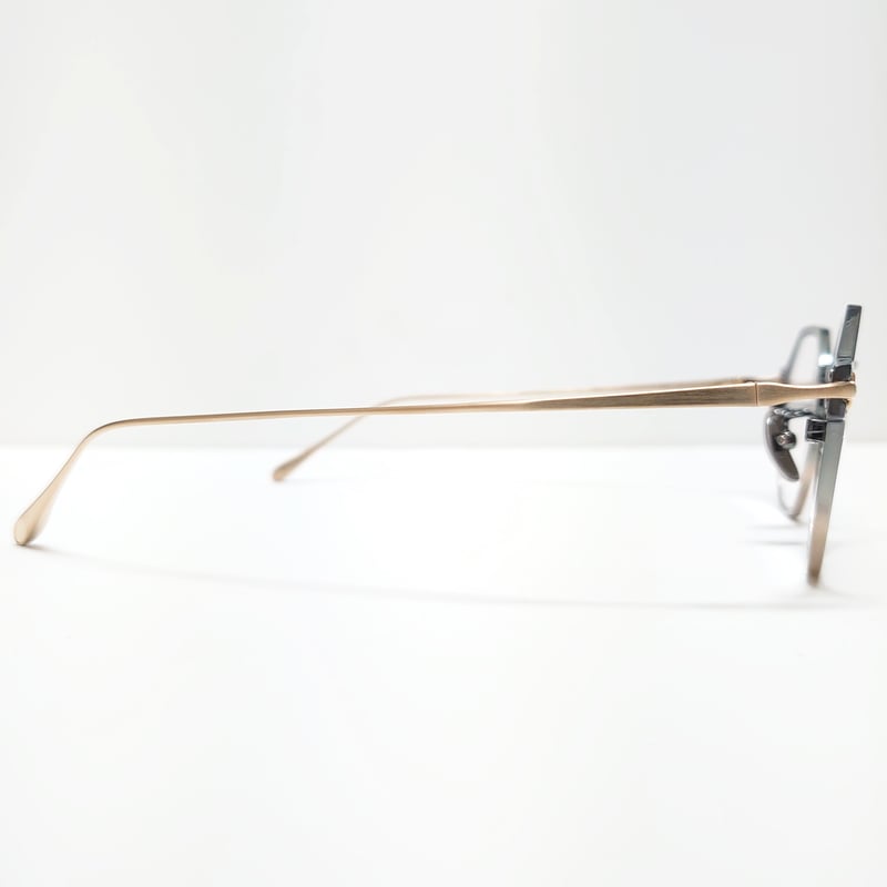 美品 TAYLOR WITH RESPECT thick 04.カーキ TAYLOR WITH RESPECT THICK(スィック) col.04 D-Eye Online Store