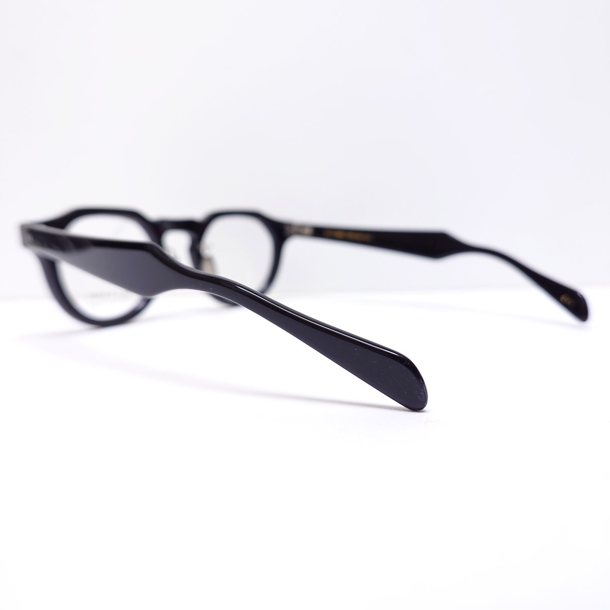 BJ CLASSIC COLLECTION P-578MP C-1 | OPTICAL TAI