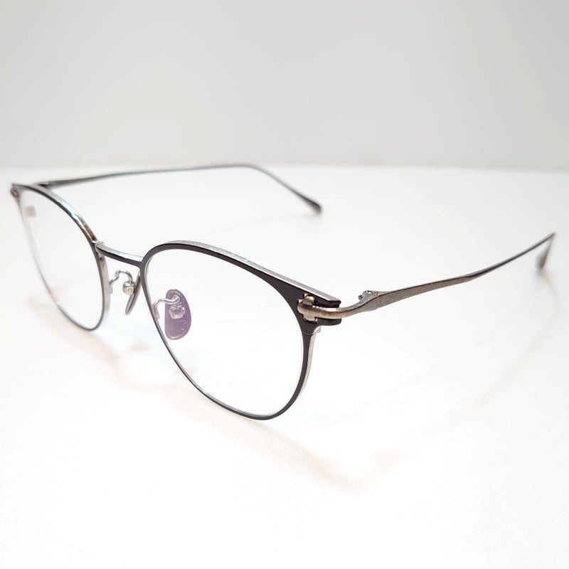 TAYLOR WITH RESPECT auth Col.01(Black&Damaged G