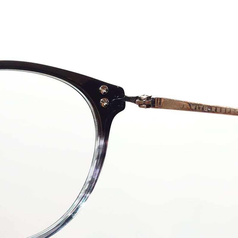 TAYLOR WITH RESPECT fuse Col.07(Black&Grey Half